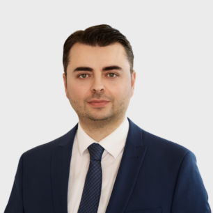 Raffaele Lucariello, Rechtsanwalt
